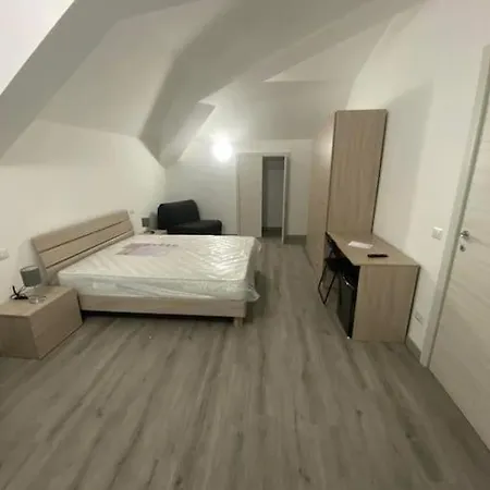 アパート Quadrupla 3 *